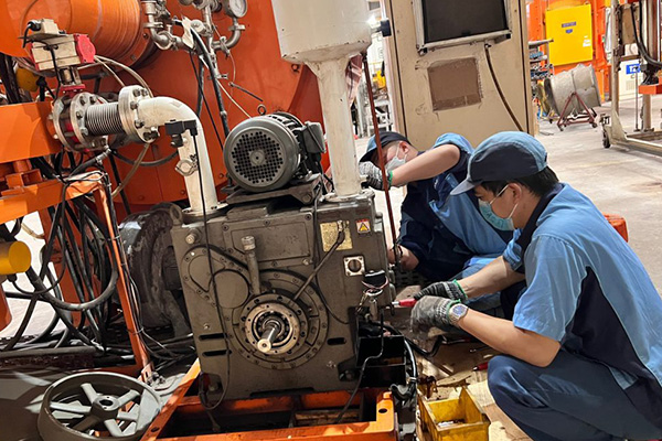 Bảo dưỡng bơm chân không giúp máy hoạt động bền bỉ hơn